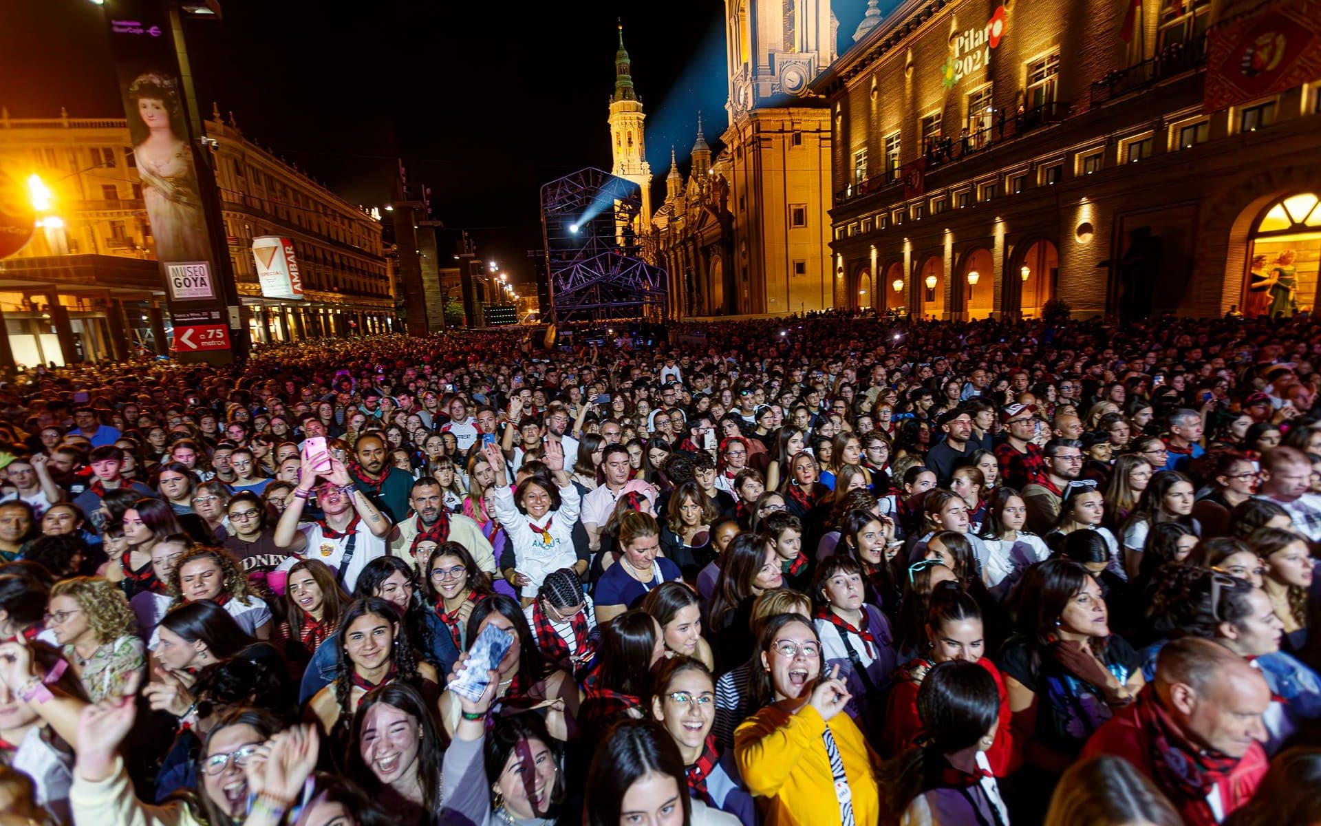 Conciertos gratuitos plaza del pilar