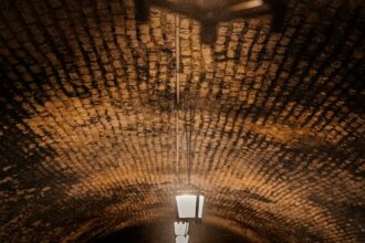 bodegas en Aragón visitas: Bodegas en Aragón abiertas al público en 2026: visitas, catas y reservas